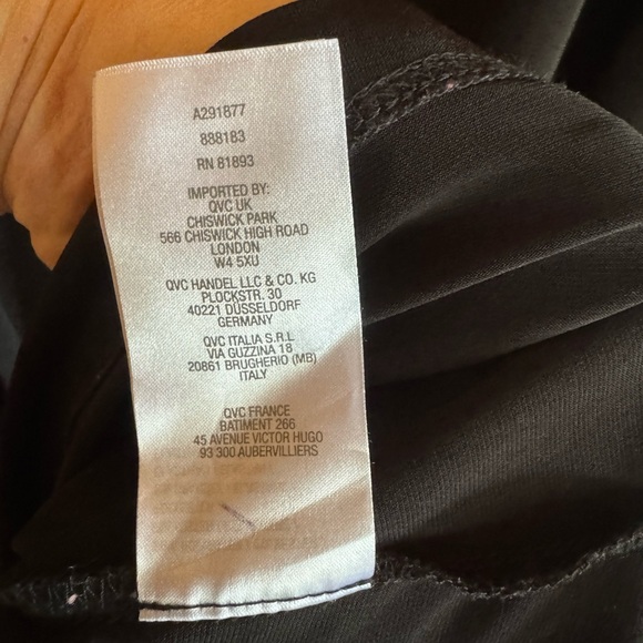 Susan Graver liquid knit women’s 2XP classic little black dress cruse tr… - Picture 9 of 11